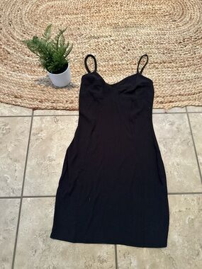 BLACK BODYCON MINI DRESS